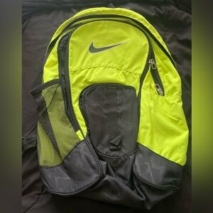 Nike Unisex Backpack 4 Main Compartments Neon Green Deep Pockets guc